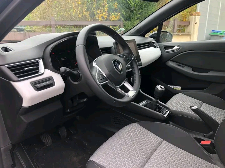 2022 Renault Clio 5 model limitted 2022