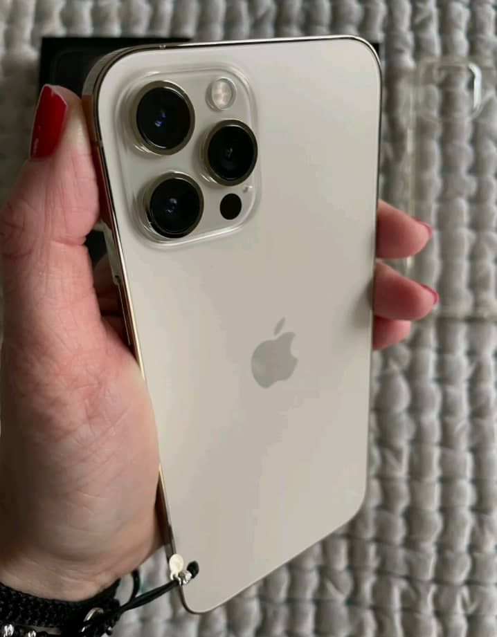 iPhone 12 pro max - Miniature 3
