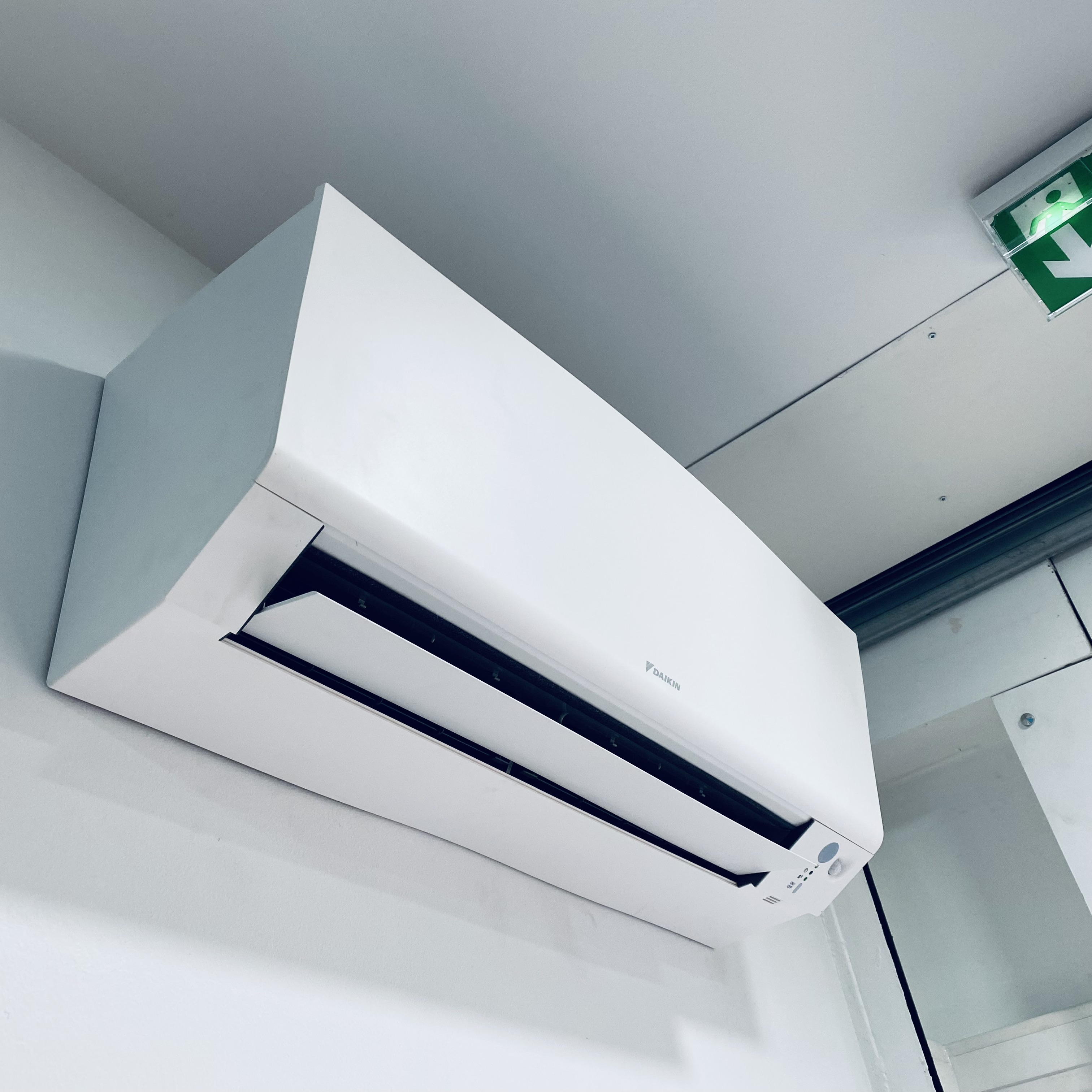 Climatiseur réversible Daikin Perfera 3,5 kW à vendre