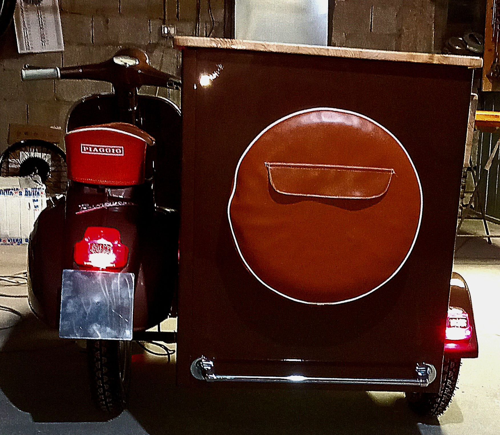 Italian vespa primavera bar design - Miniature 5