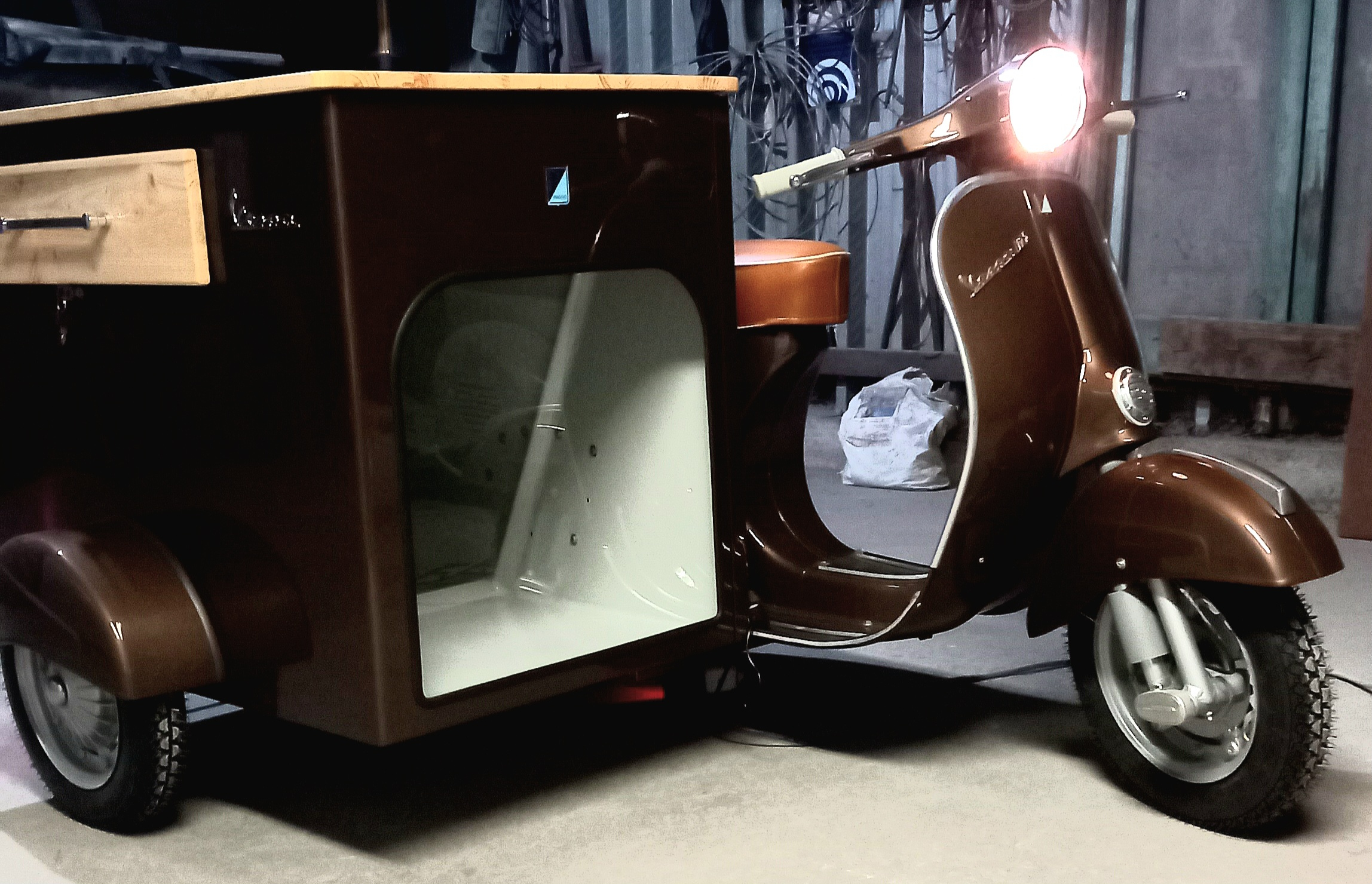 Italian vespa primavera bar design - Miniature 4
