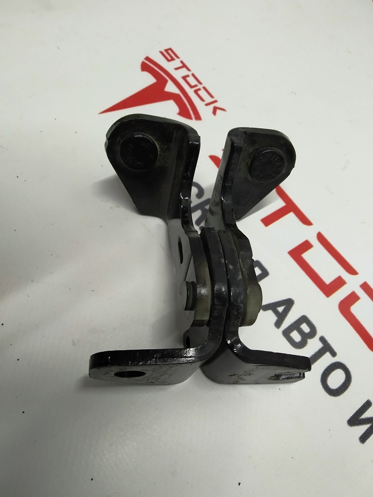 Charnière de porte arrière gauche supérieure PBSB Tesla modèle 3
1091333-00-F