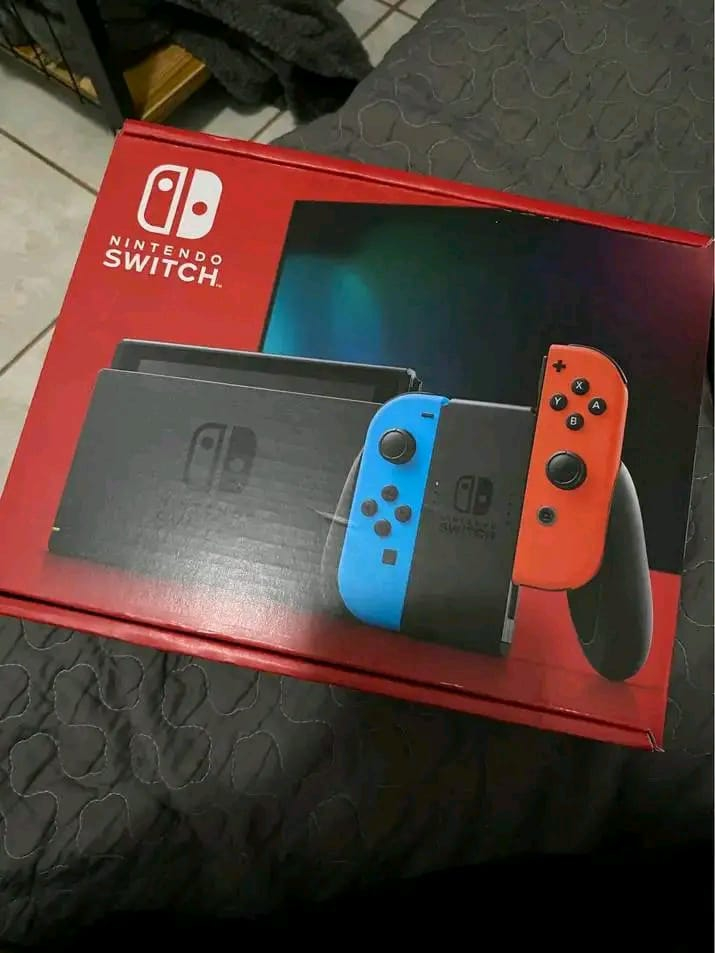 Lot Nintendo swich v2