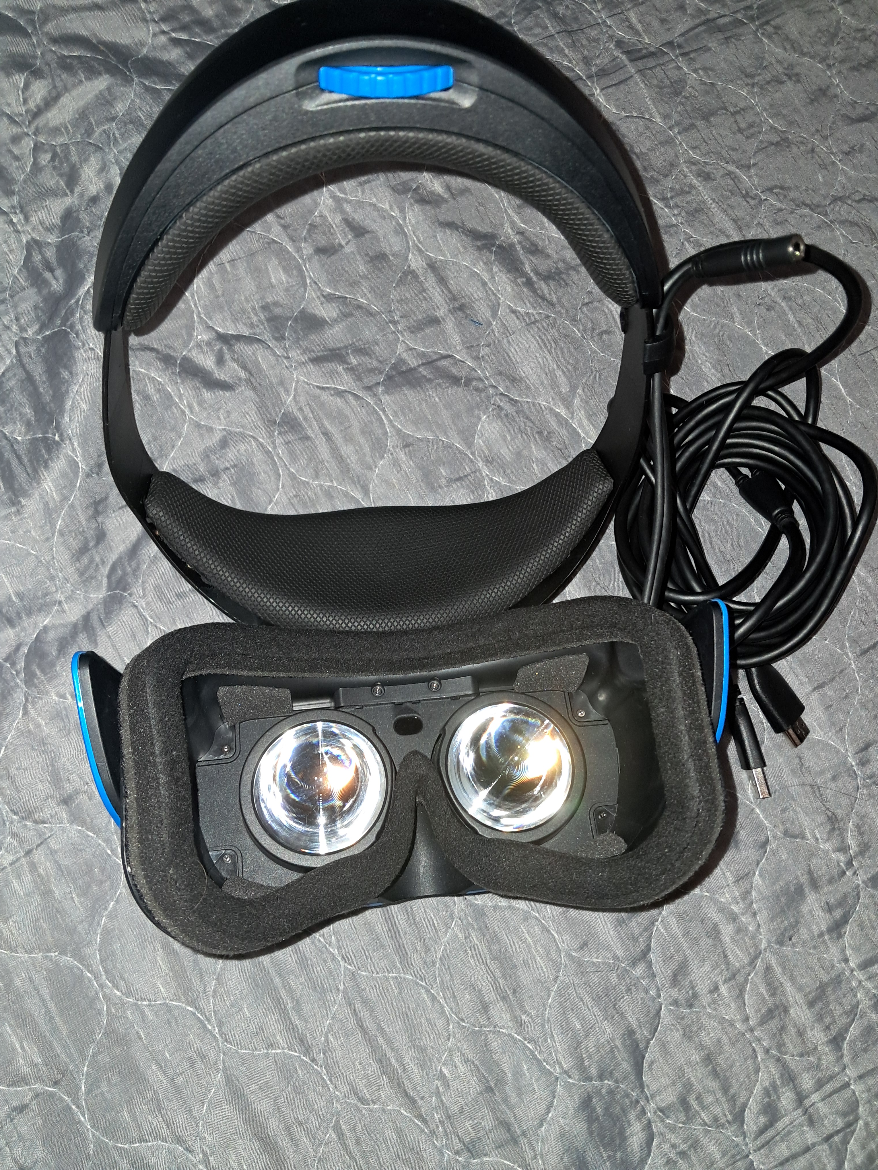 Lunettes de réalité virtuelle à vendre Livraison manuelle